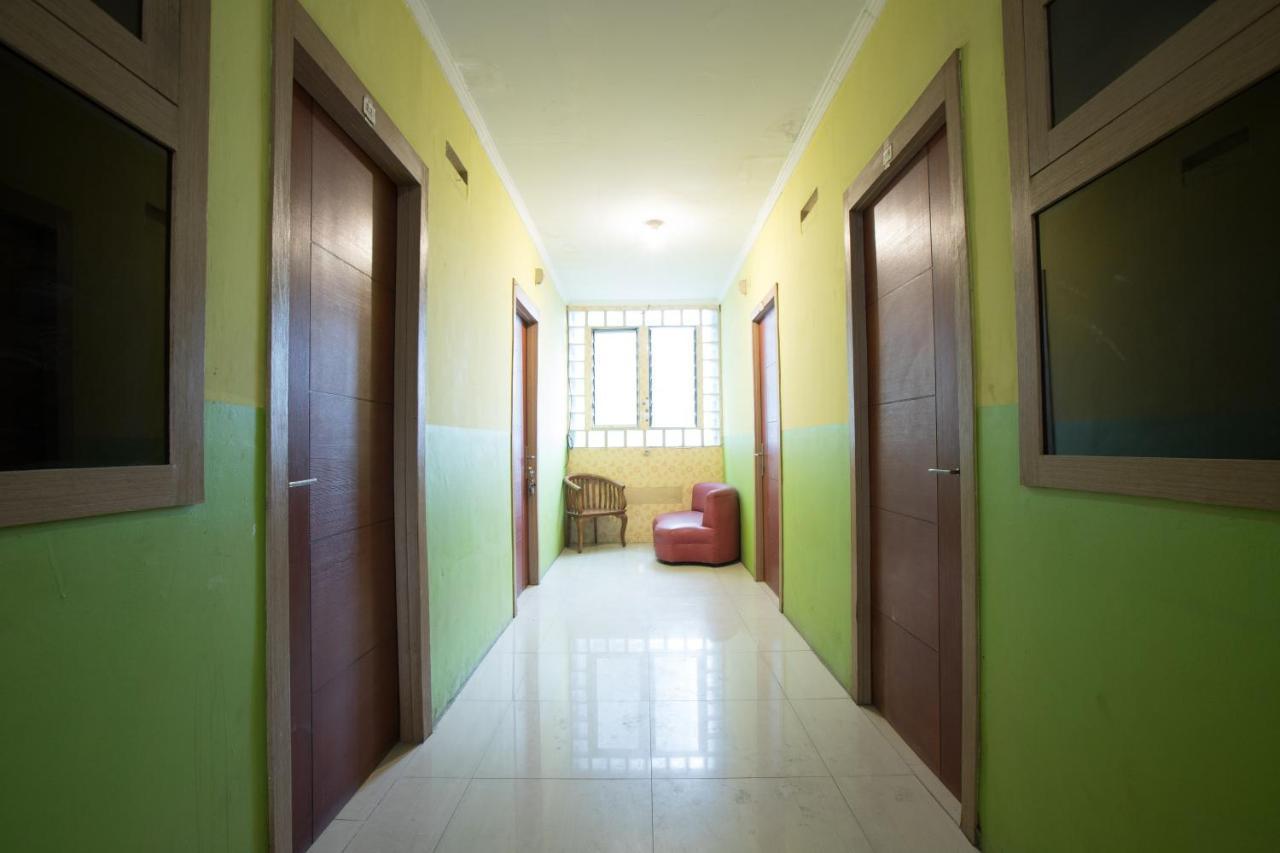 Hotel Oyo 298 Gemilang