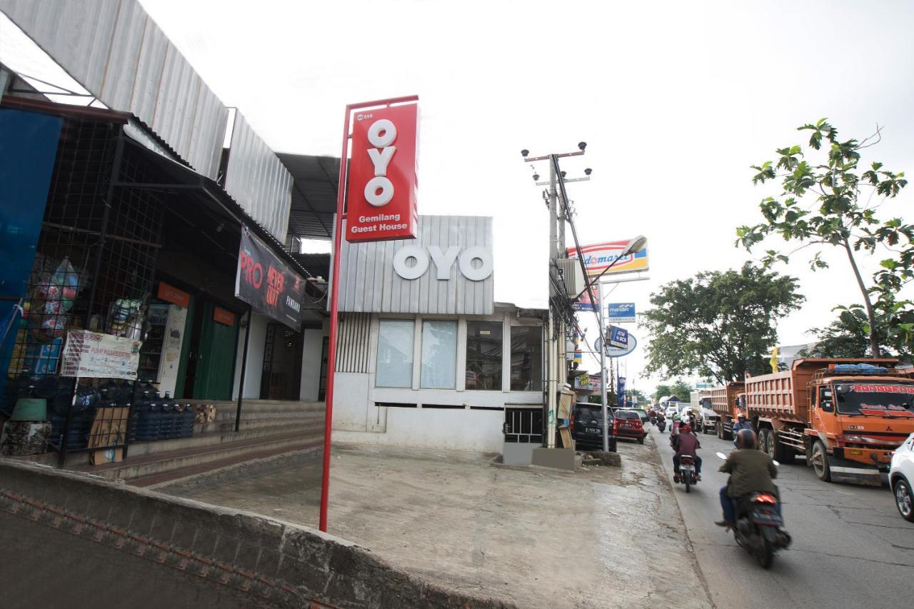 Hotel Oyo 298 Gemilang